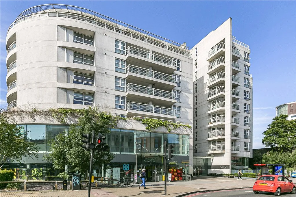 1 bed flat to rent, Upper Richmond Road, Putney, SW15