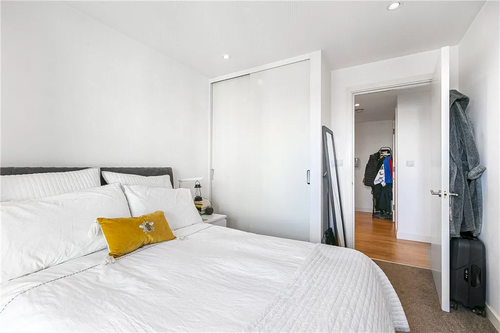 Upper Richmond Road, Putney, SW15, photo 8