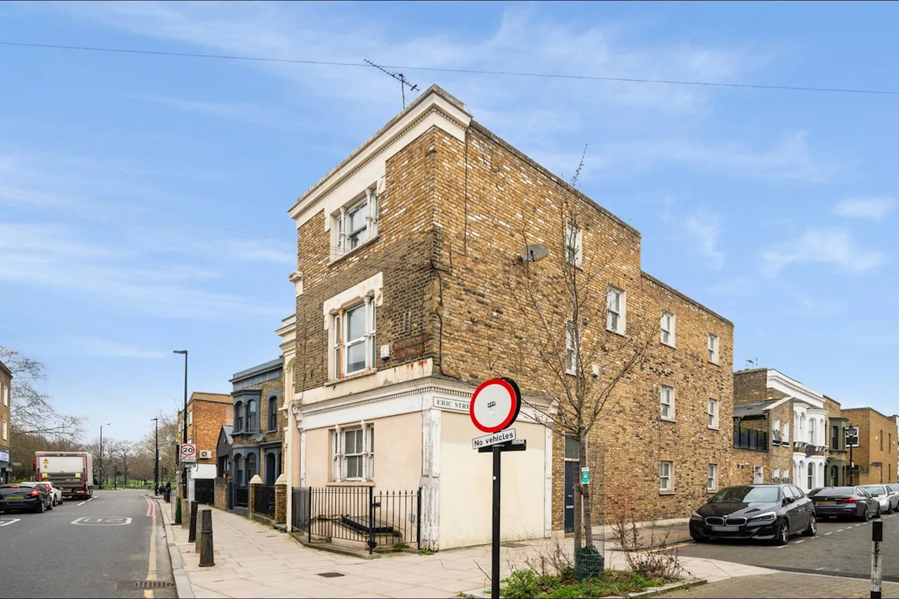 2 bed flat for sale, Bow Common Lane, London