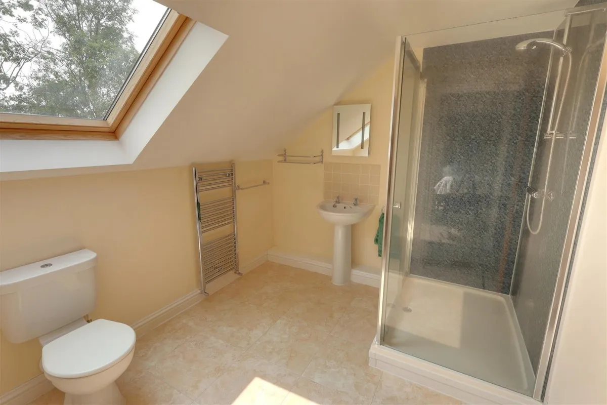 Casita Drive, Longhope, GL17, photo 15