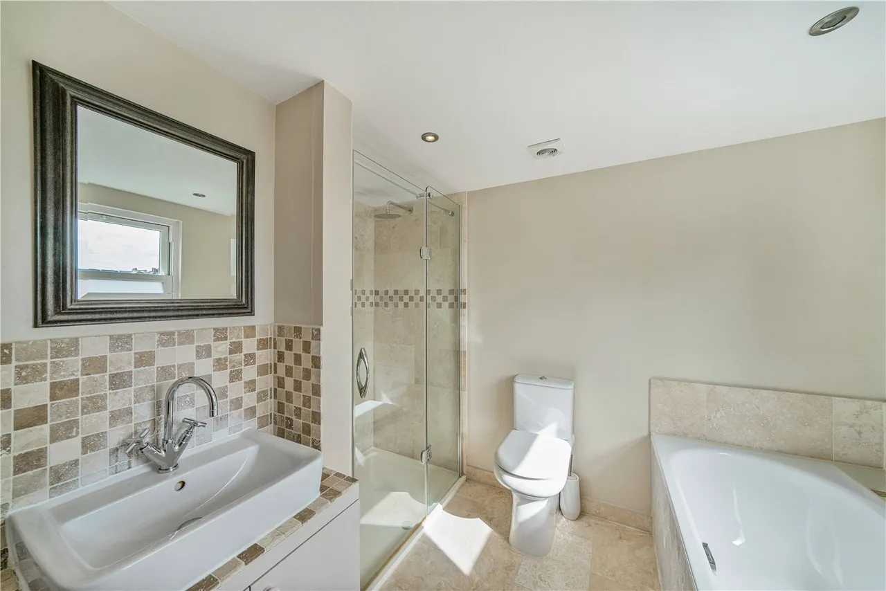 Waynflete Street, London, SW18, photo 7