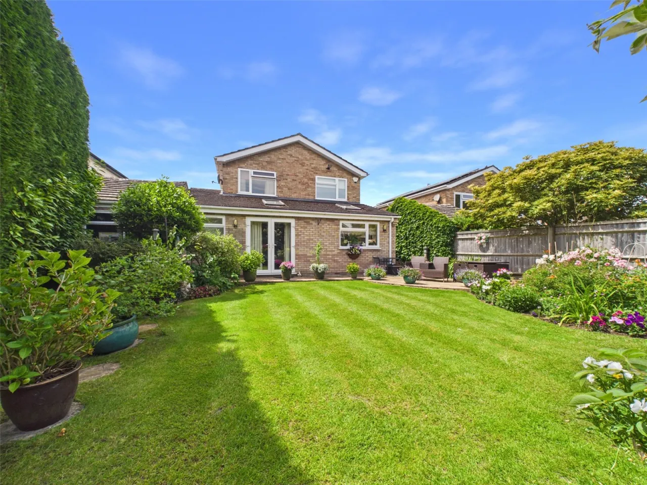 Oakley Lane, Chinnor, OX39, photo 2