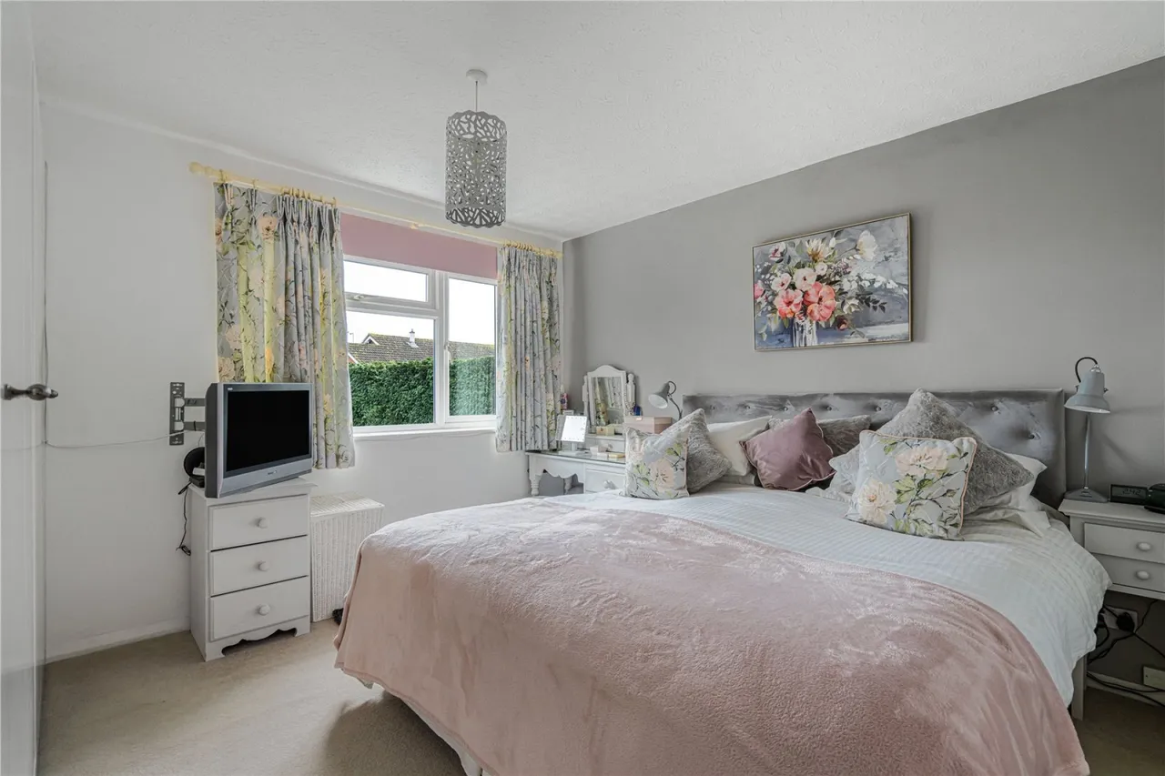 Oakley Lane, Chinnor, OX39, photo 12