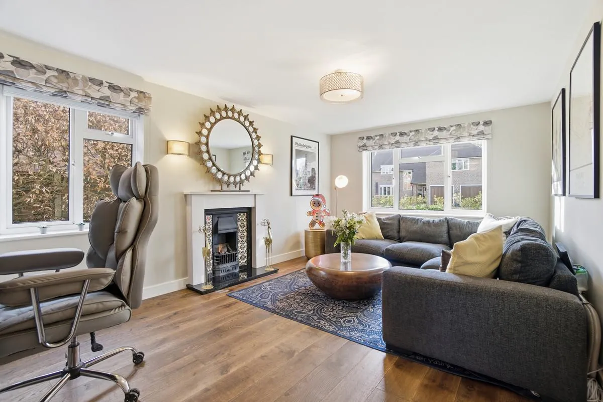 Birchdale Close, West Byfleet, KT14, photo 16