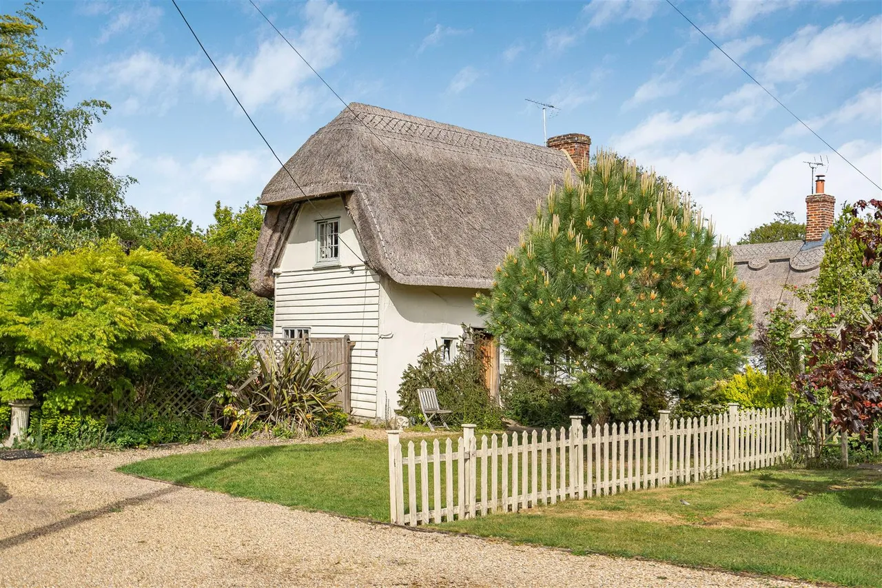 Duddenhoe End, Saffron Walden, CB11, photo 2