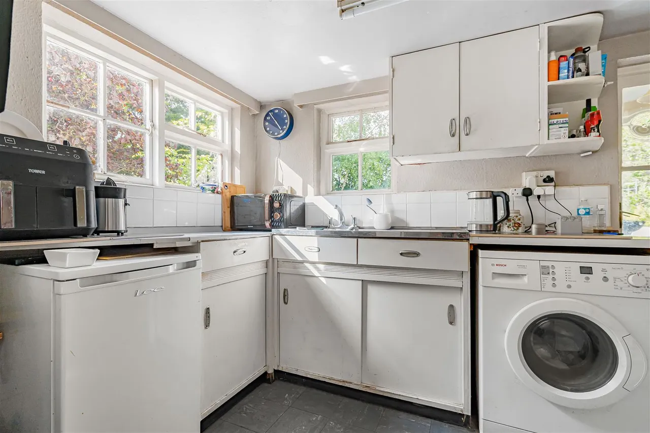 Duddenhoe End, Saffron Walden, CB11, photo 7