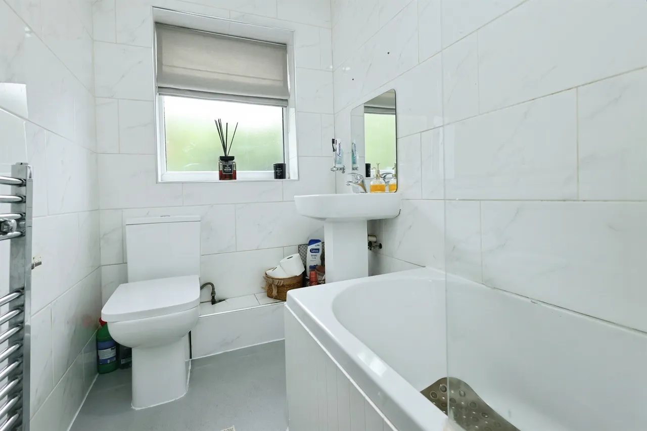 The Orchard, Birmingham, B37, photo 14