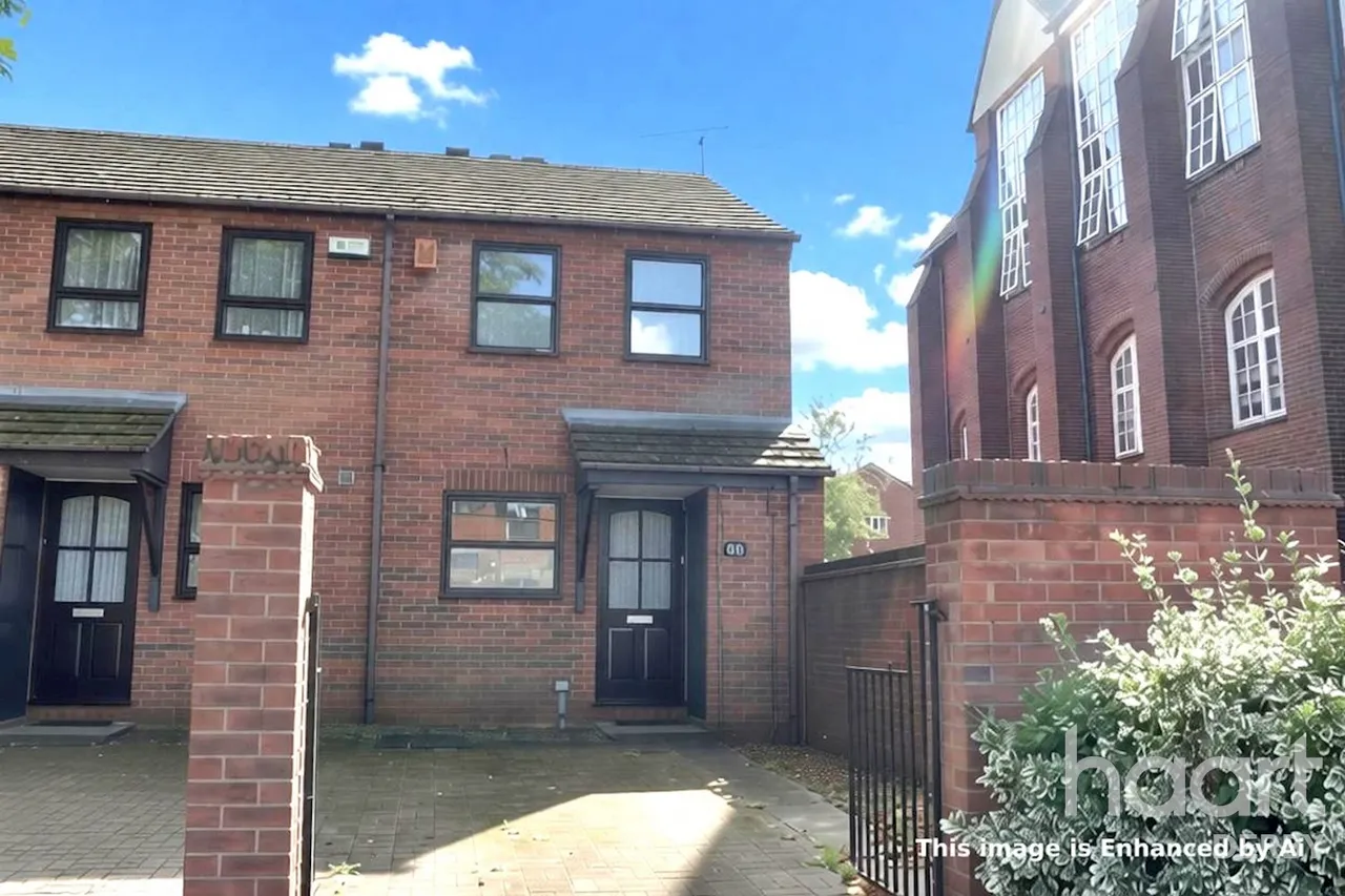 2 bed house for sale, Great Northern Road, Derby, DE1