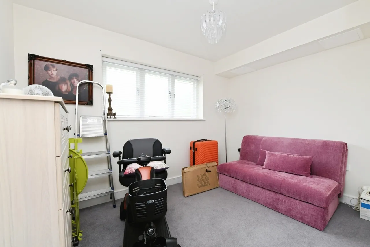 Old St. Michaels Drive, Braintree, Essex, CM7, photo 9