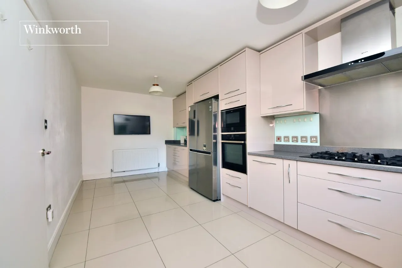 Risley Close, Morden, SM4, photo 6