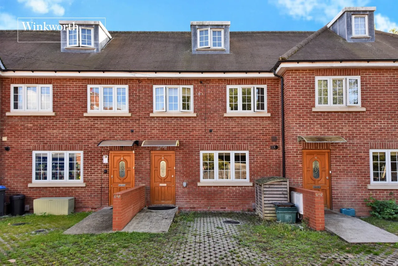 4 bed house for sale, Risley Close, Morden, SM4