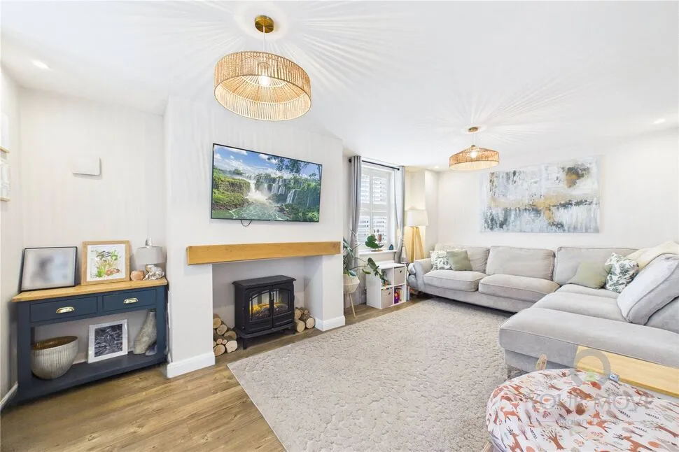 Dickens Close, Moulton, Northampton, NN3, photo 3