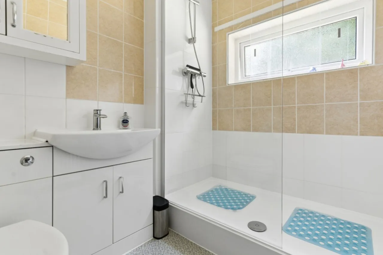 Eaton Socon, St Neots, PE19, photo 6