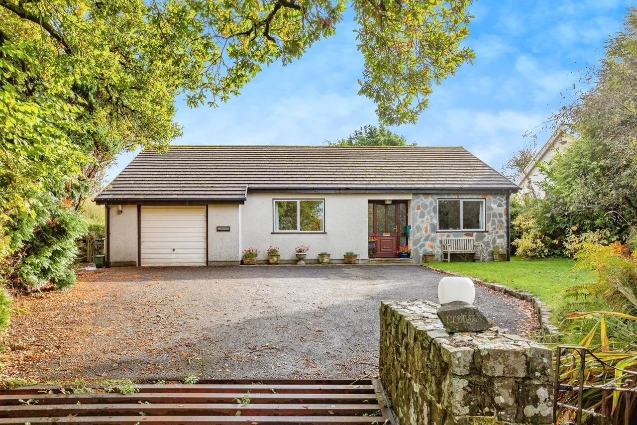 3 bed house for sale, Llangoedmor, Cardigan, SA43