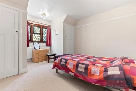 Croham Manor Road, South Croydon, photo 9