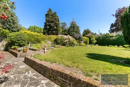Croham Manor Road, South Croydon, photo 13