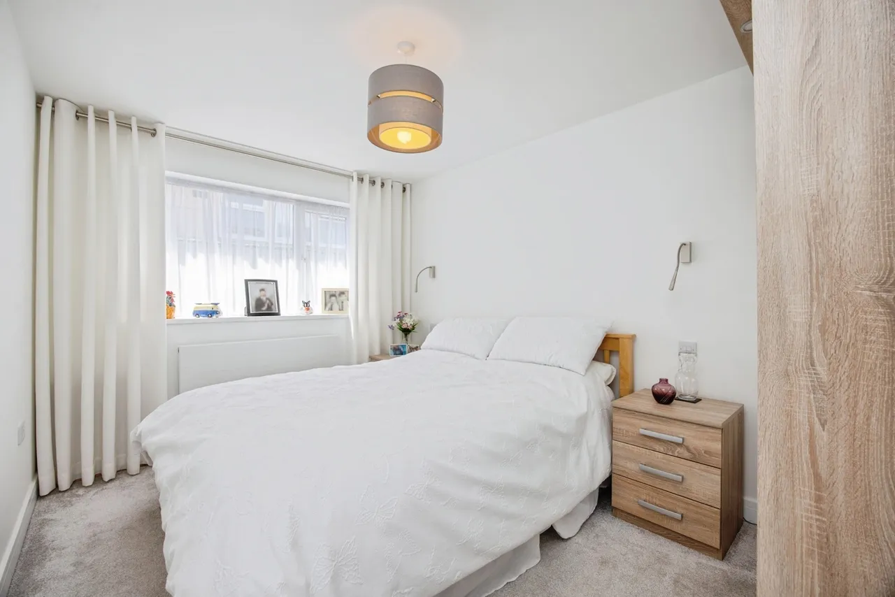 Mount Crescent, Par, PL24, photo 6