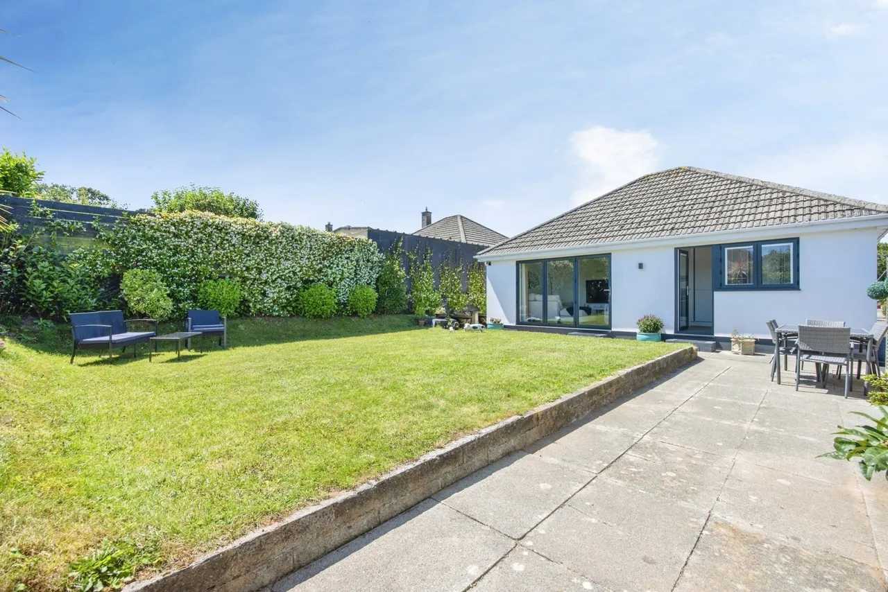 Mount Crescent, Par, PL24, photo 13