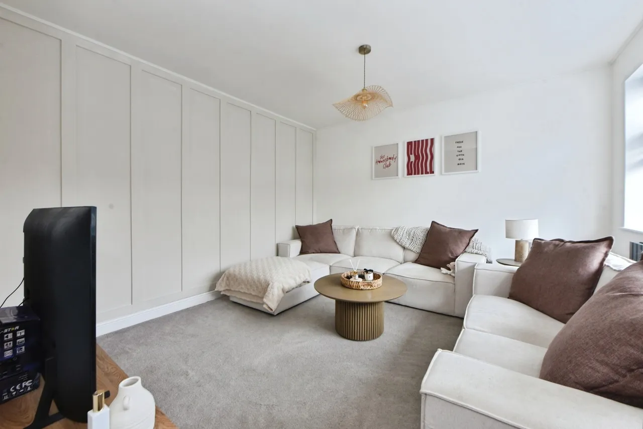 Woodstock Road, Woodley, Stockport, Greater Manchester, SK6, photo 4