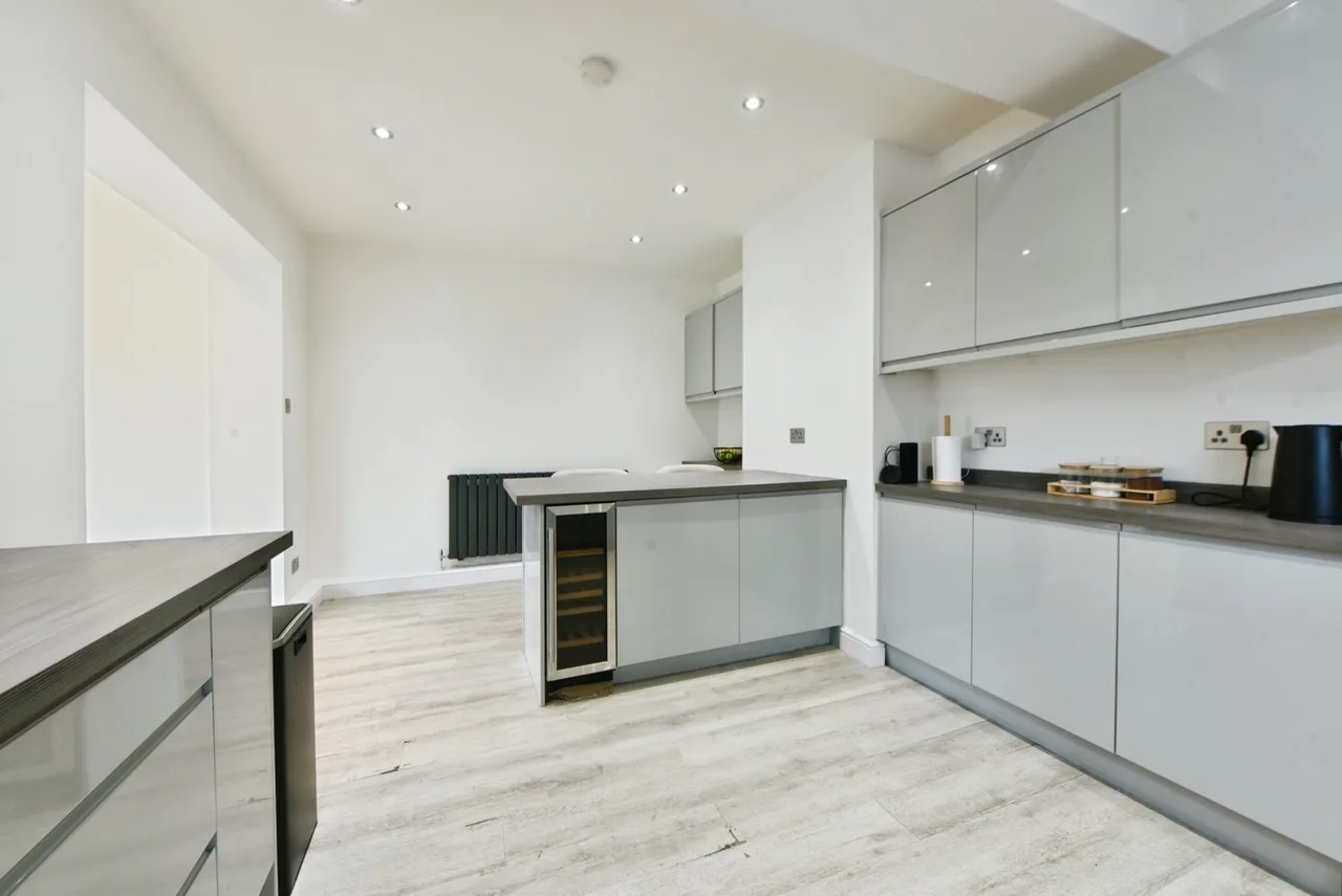 Woodstock Road, Woodley, Stockport, Greater Manchester, SK6, photo 12