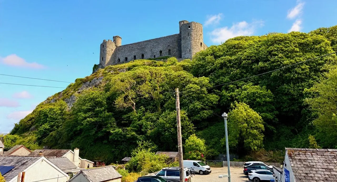 London House, Harlech, LL46, photo 3