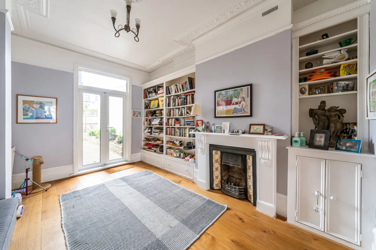 Lydon Road, London, SW4, photo 11