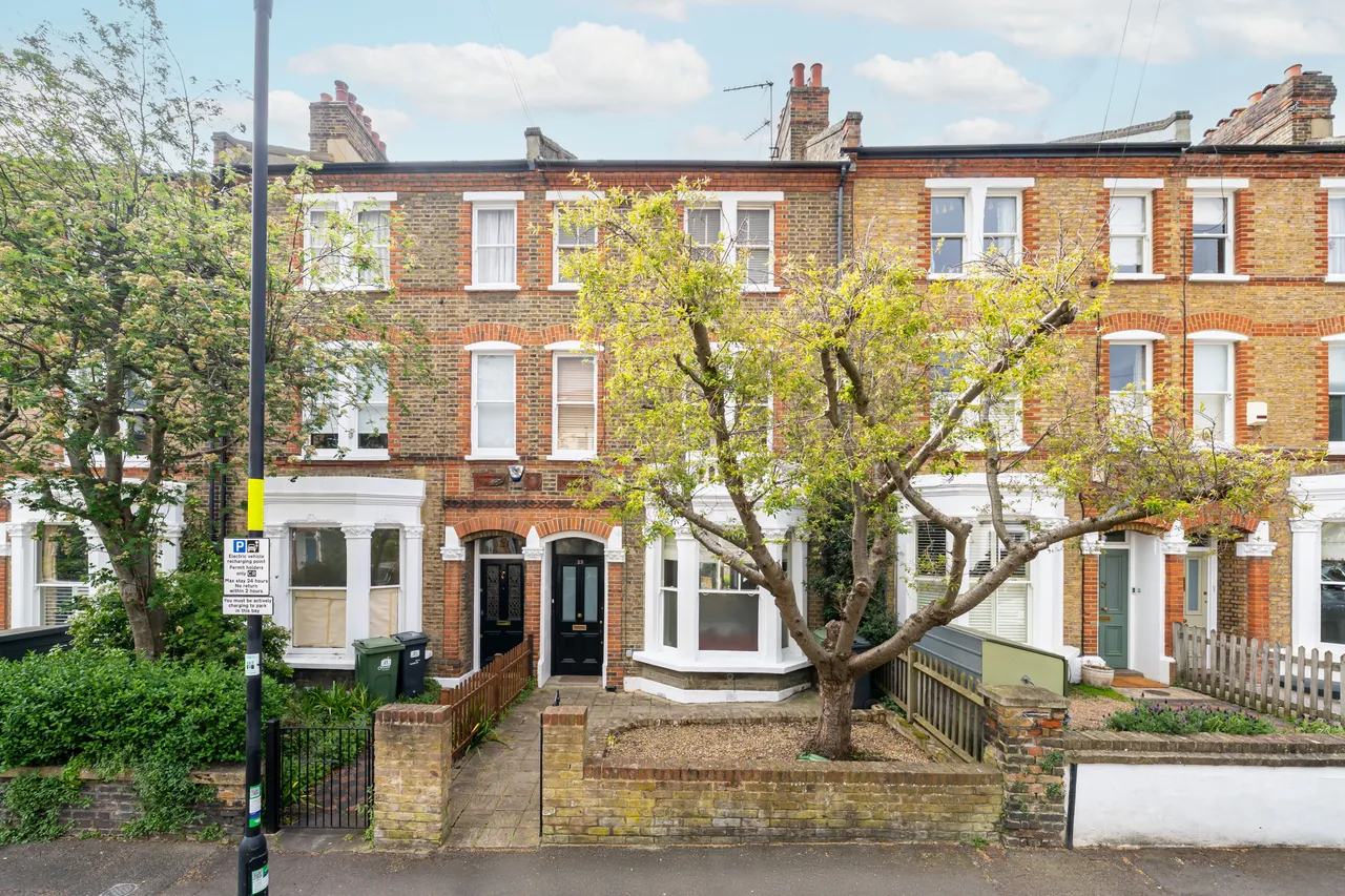 4 bed house for sale — Lydon Road, London, SW4