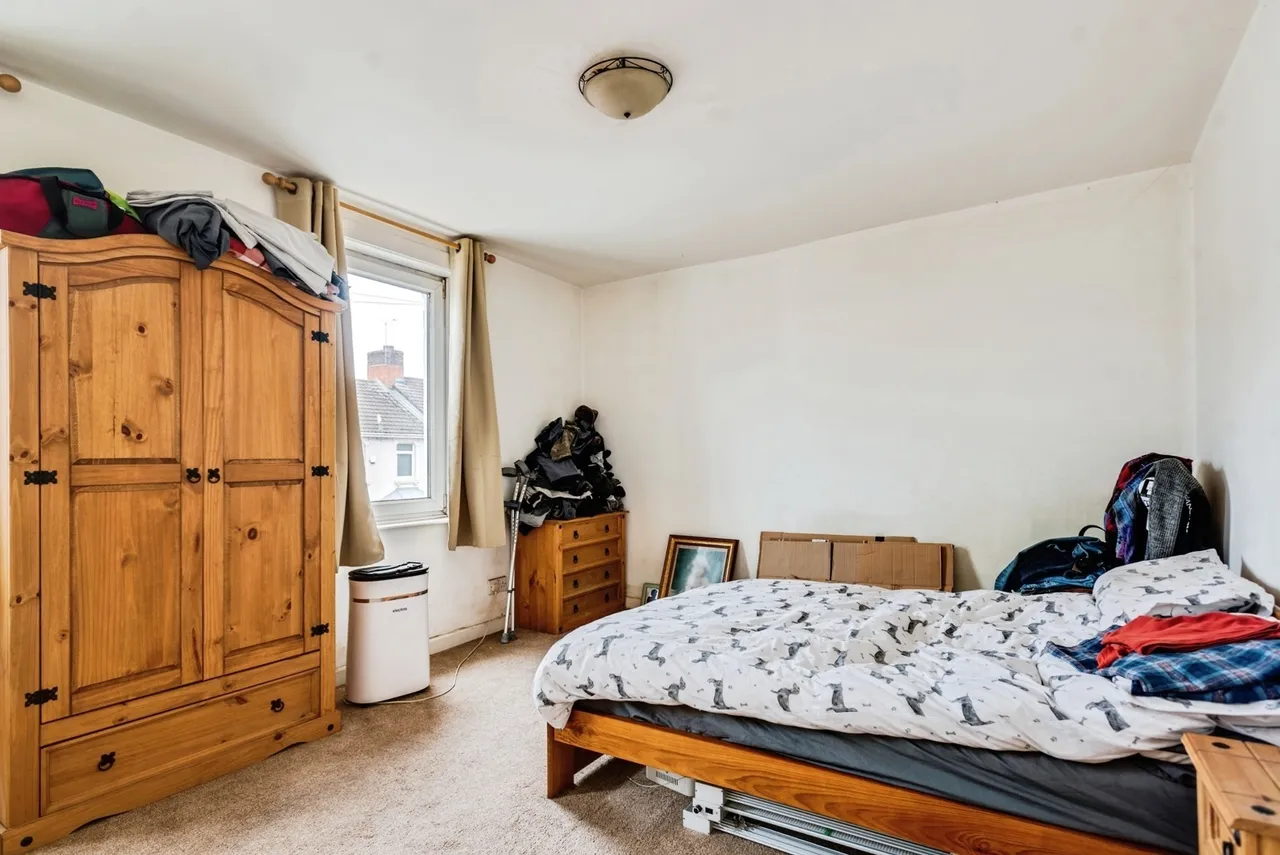 Cricklade Road, Swindon, Wiltshire, SN2, photo 8