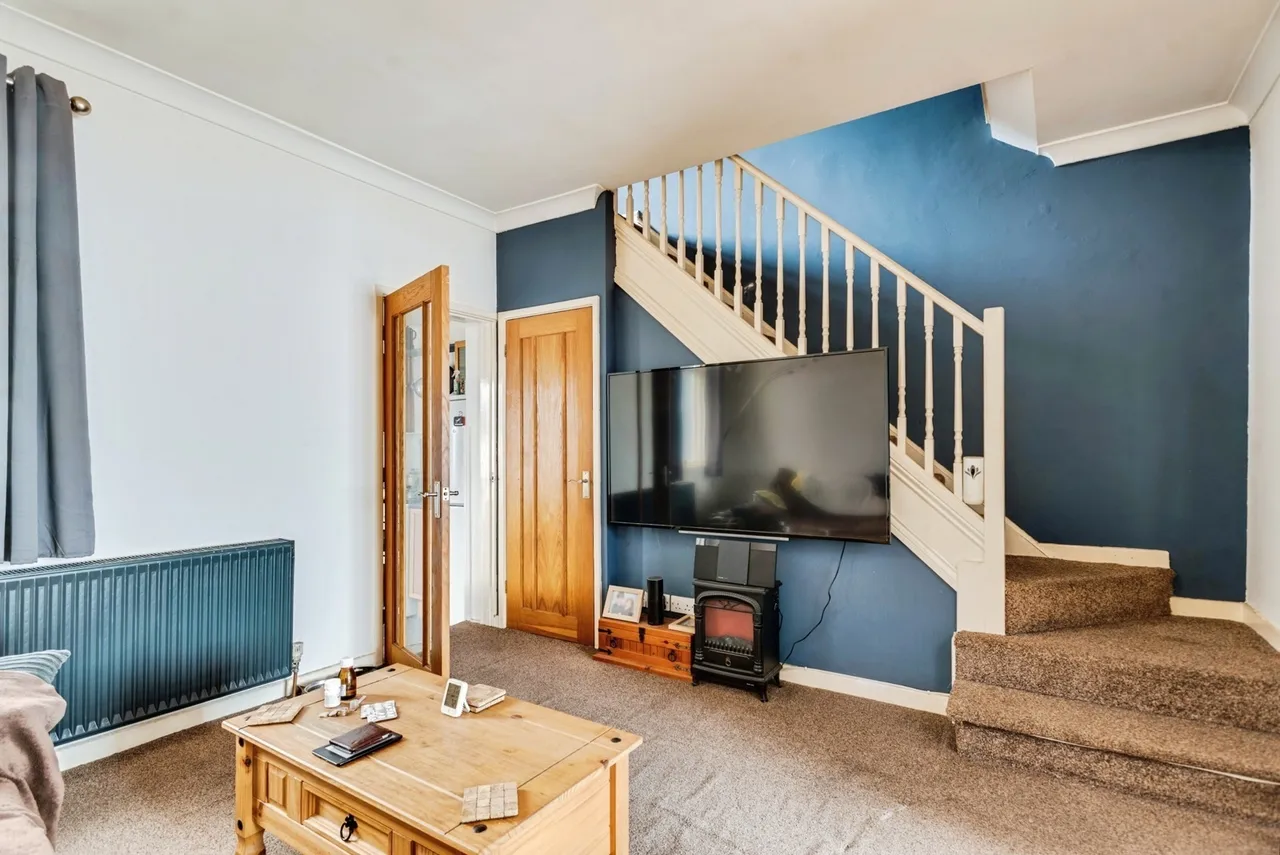 Cricklade Road, Swindon, Wiltshire, SN2, photo 5