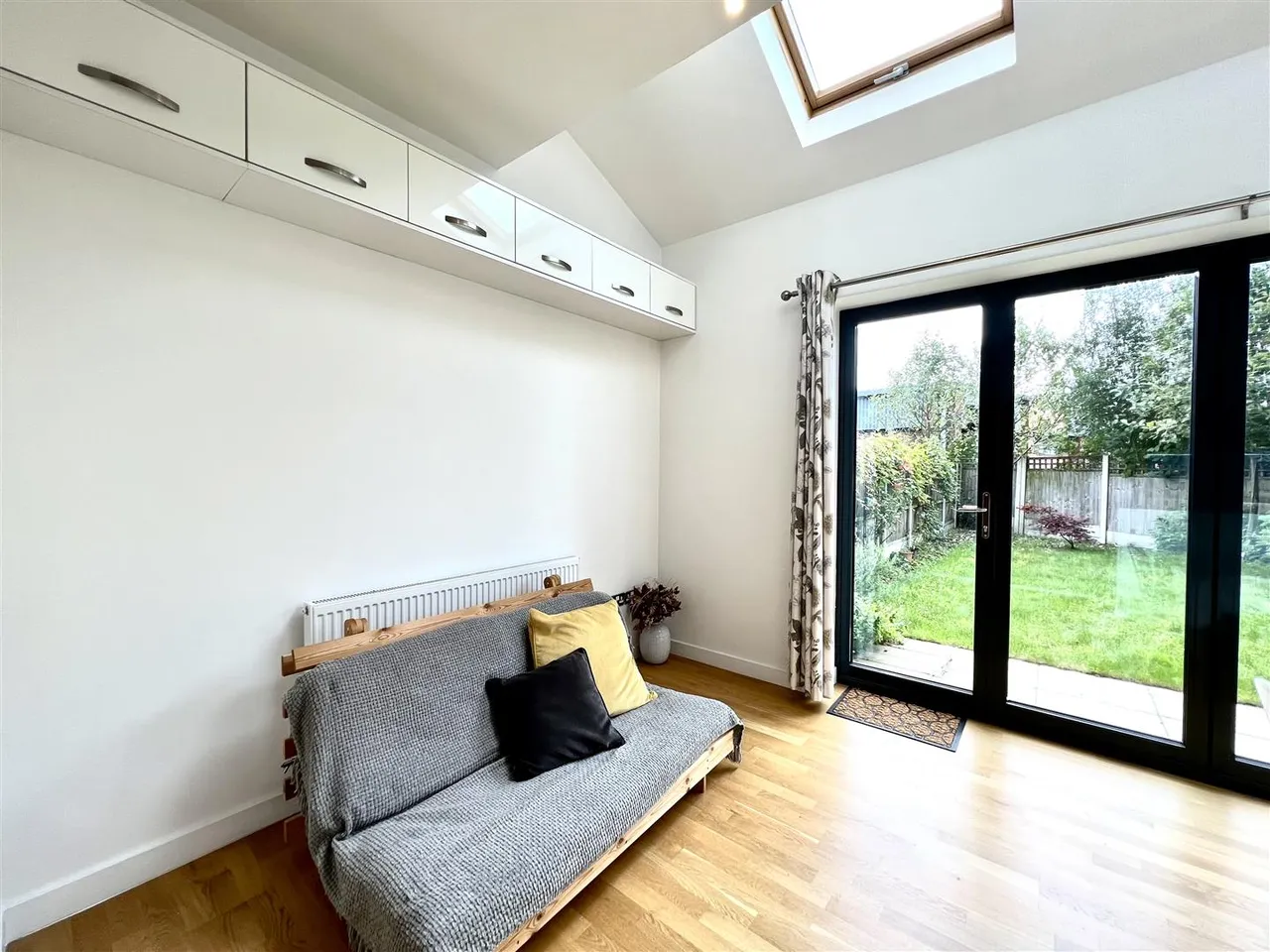 Michaels Close, Northenden, M22, photo 8