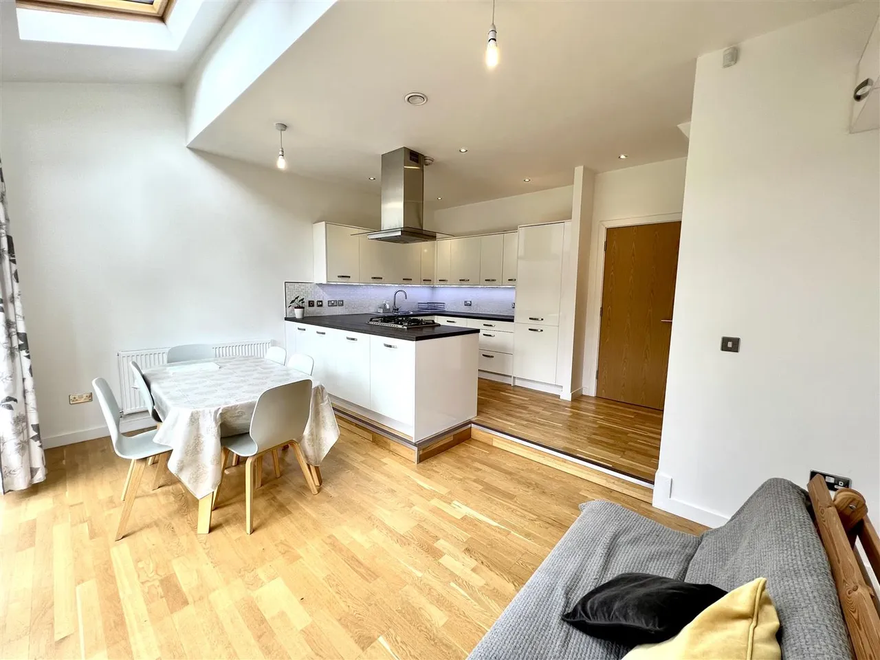 Michaels Close, Northenden, M22, photo 4