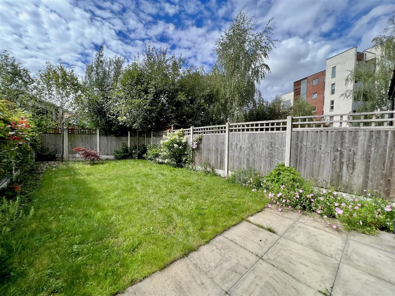Michaels Close, Northenden, M22, photo 23