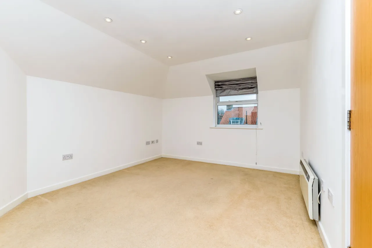 Grange House, West Grange Court, YO30, photo 6