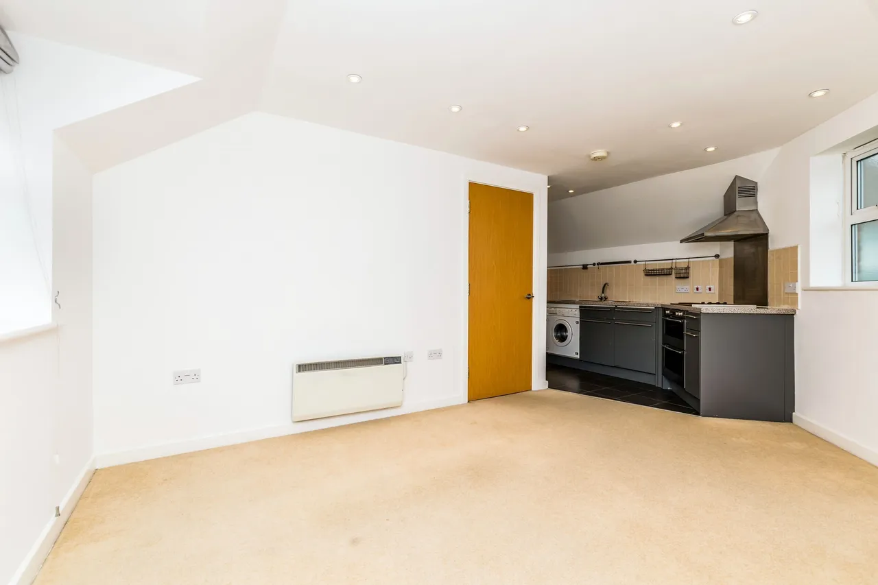 Grange House, West Grange Court, YO30, photo 5