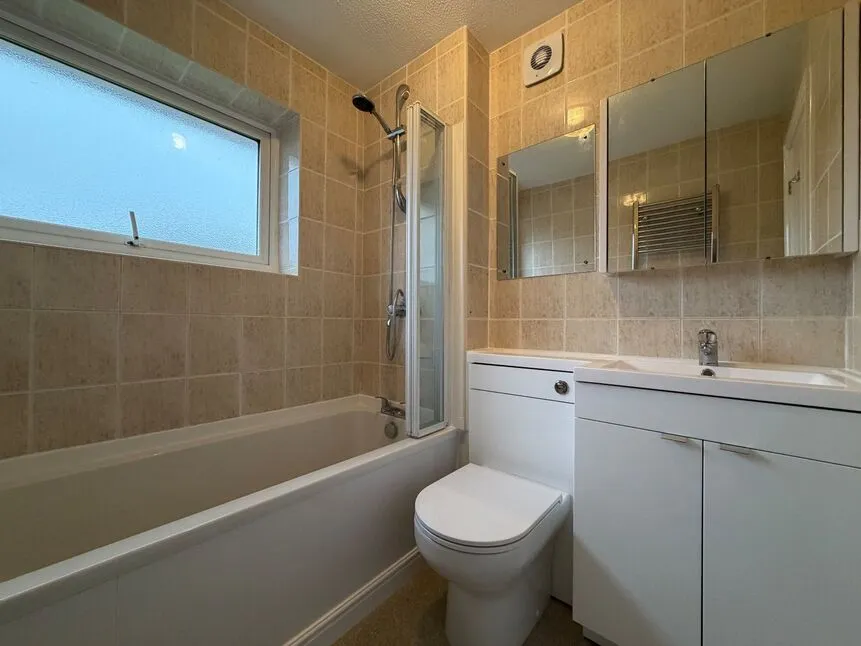 Epsom Court, Newcastle upon Tyne, NE3, photo 13