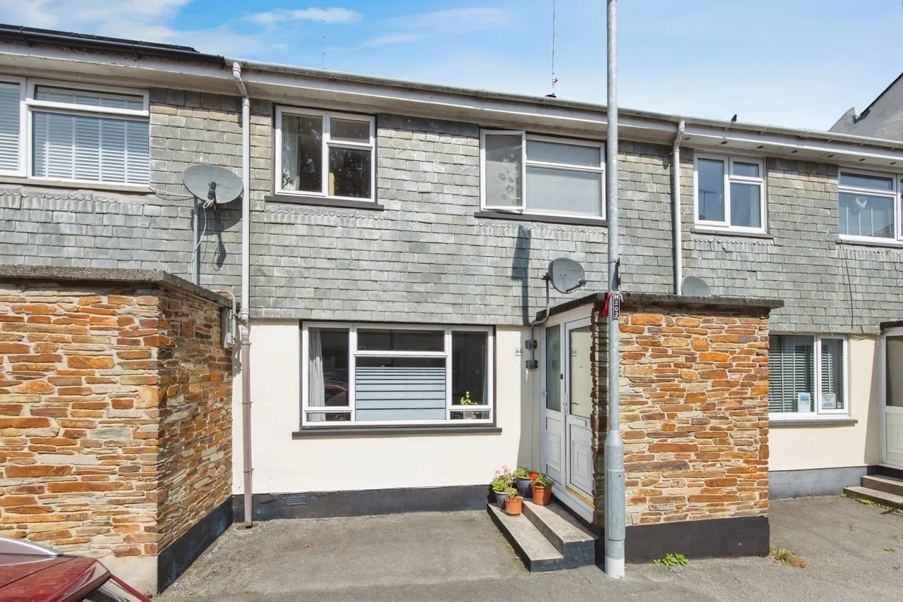3 bed house for sale, West Street, Millbrook, PL10