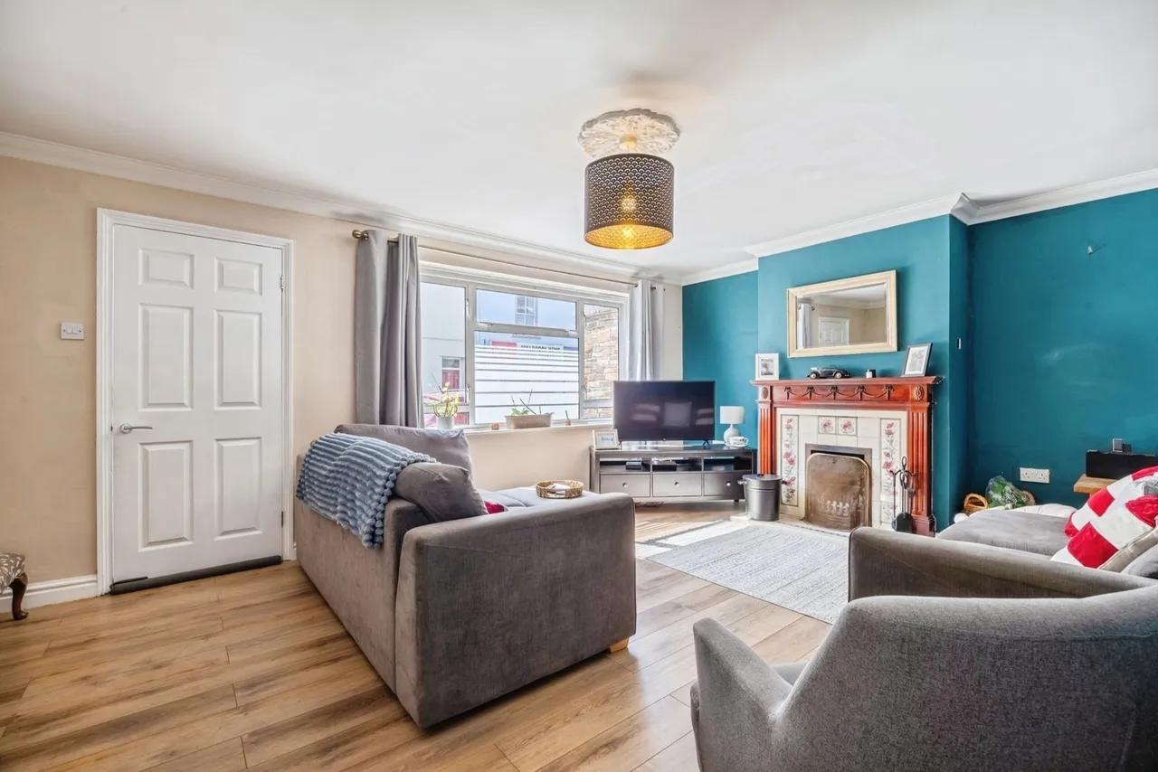 West Street, Millbrook, PL10, photo 8