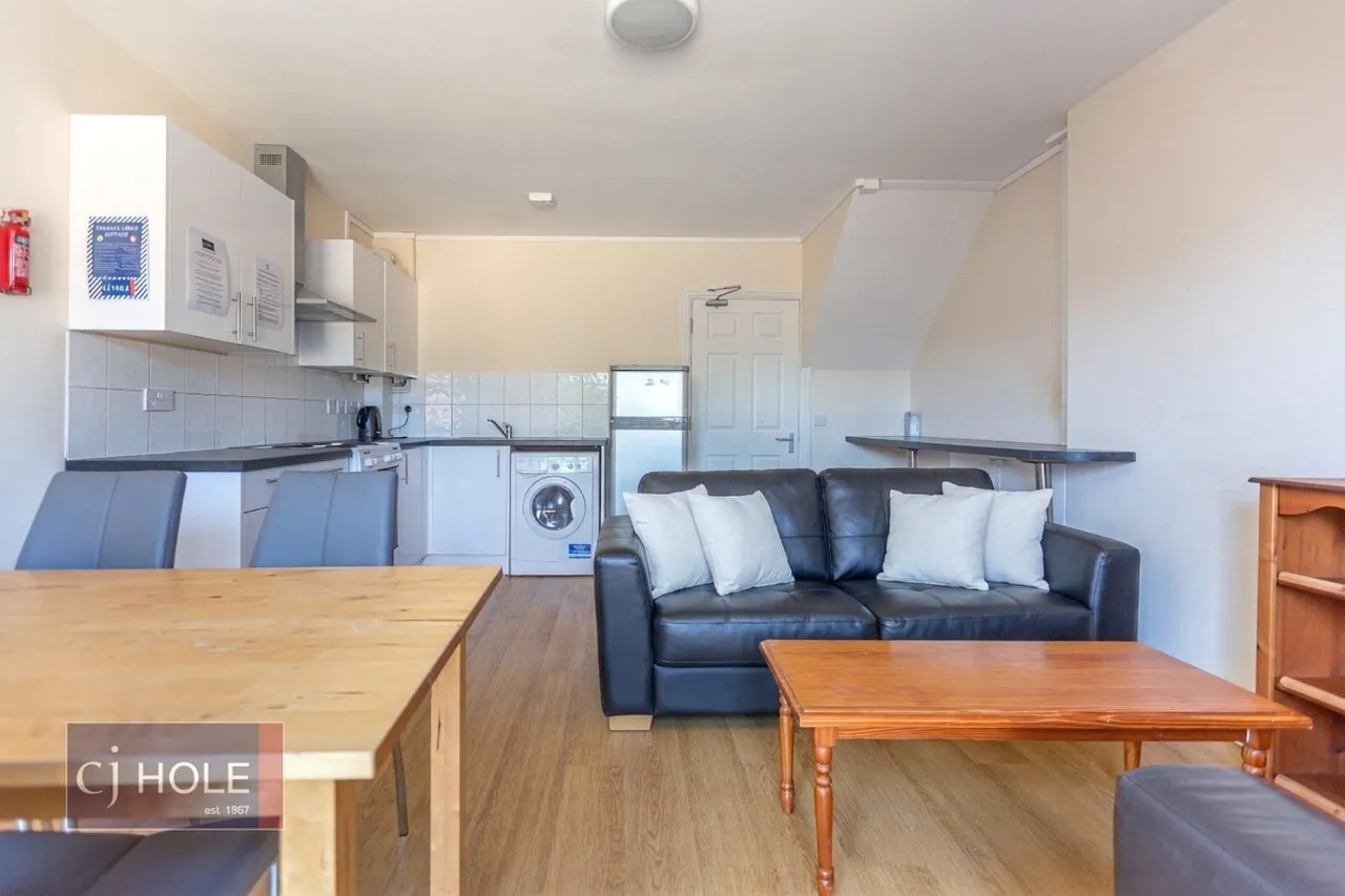 4 bed house to rent, Toronto Road, Horfield, BS7