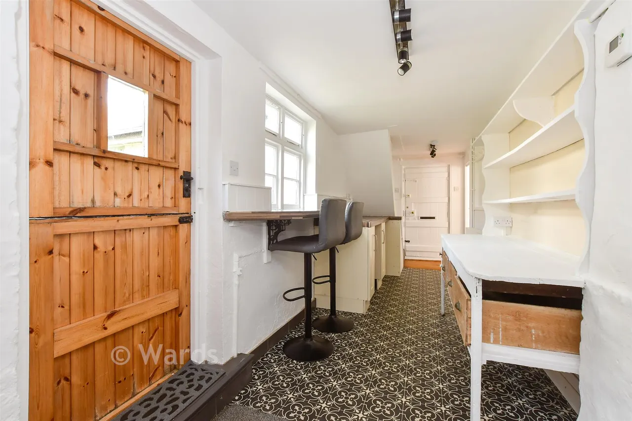 Front Street, Ringwould, CT14, photo 11