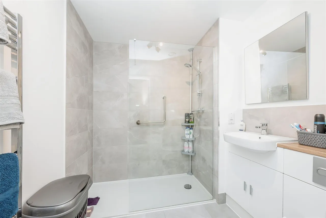 Upper Staithe Road, Stalham, NR12, photo 9