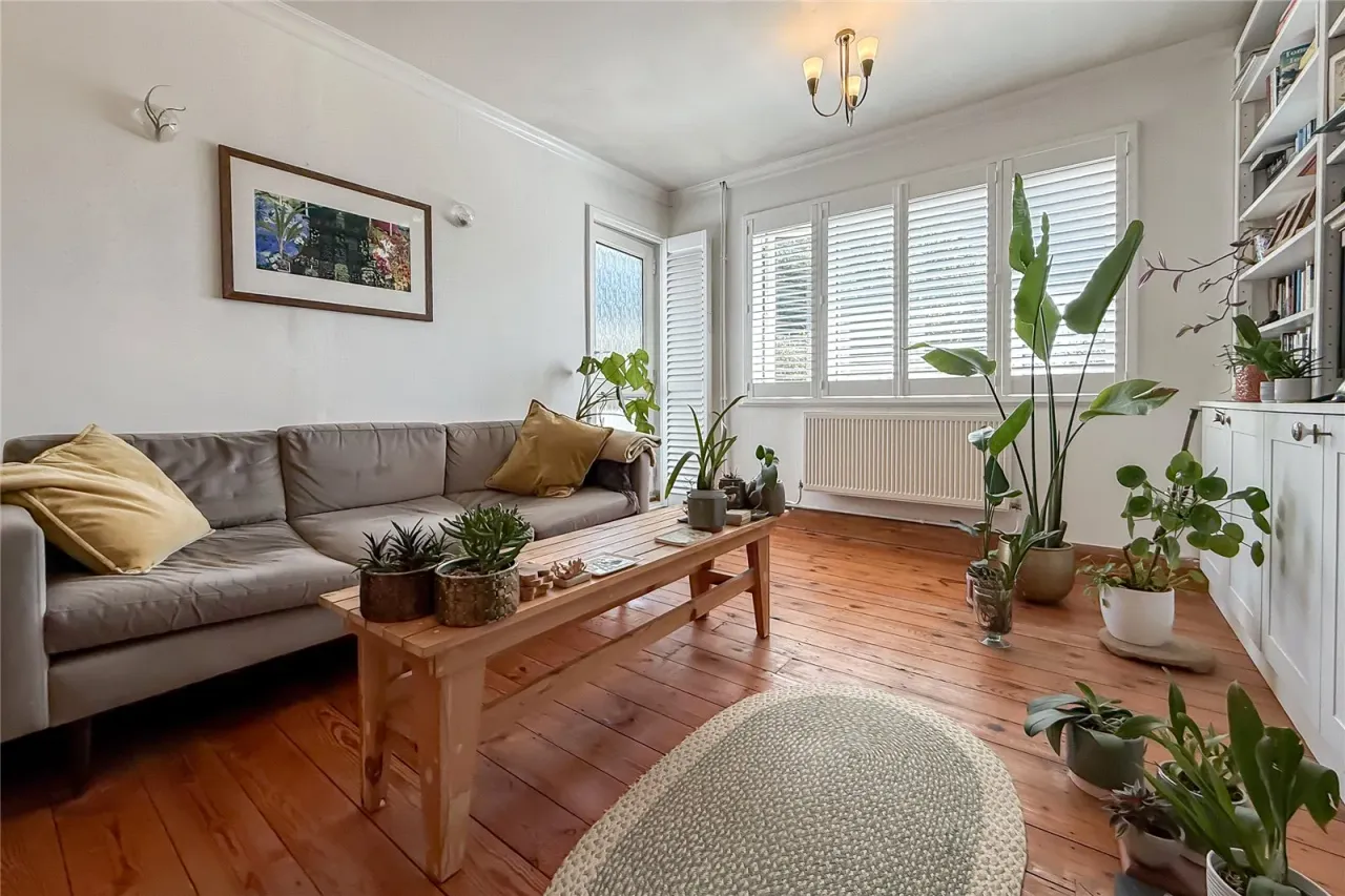 Tavistock Avenue, St. Albans, Hertfordshire, AL1 2NL, photo 4