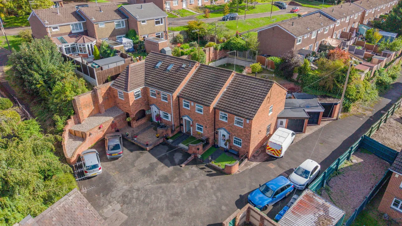 Gun Barrell Mews, Cradley Heath, B64, photo 26