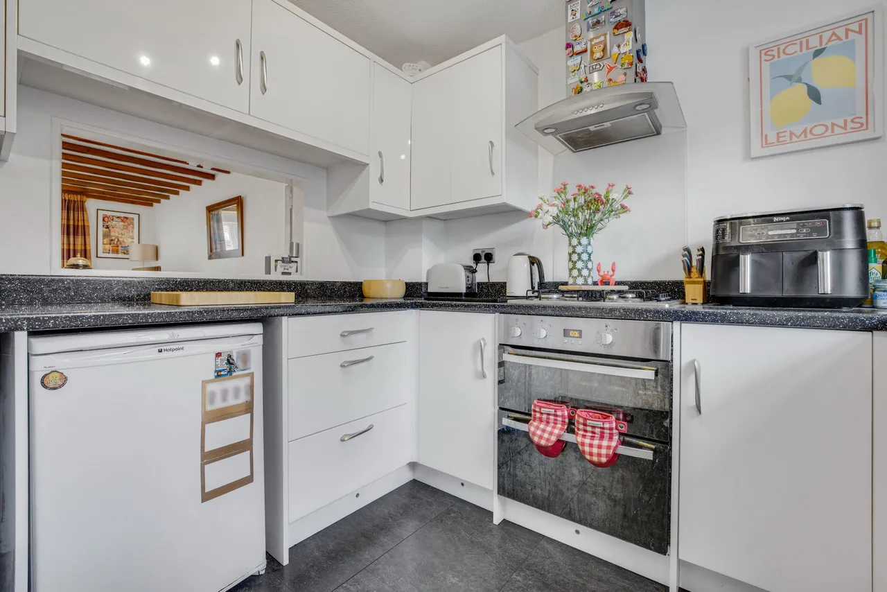 Gun Barrell Mews, Cradley Heath, B64, photo 4