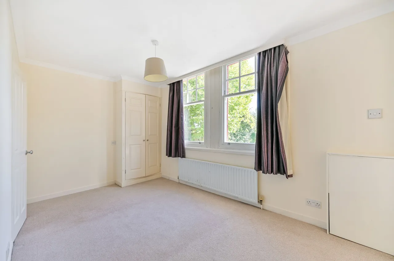 Flat 3, 5 Waldegrave Gardens, Twickenham, photo 10