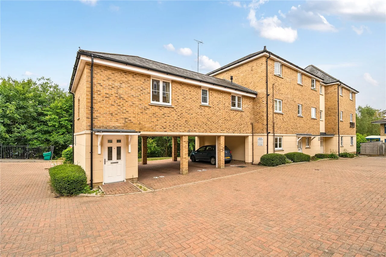 1 bed flat for sale, Anstey Road, Farnham, GU9