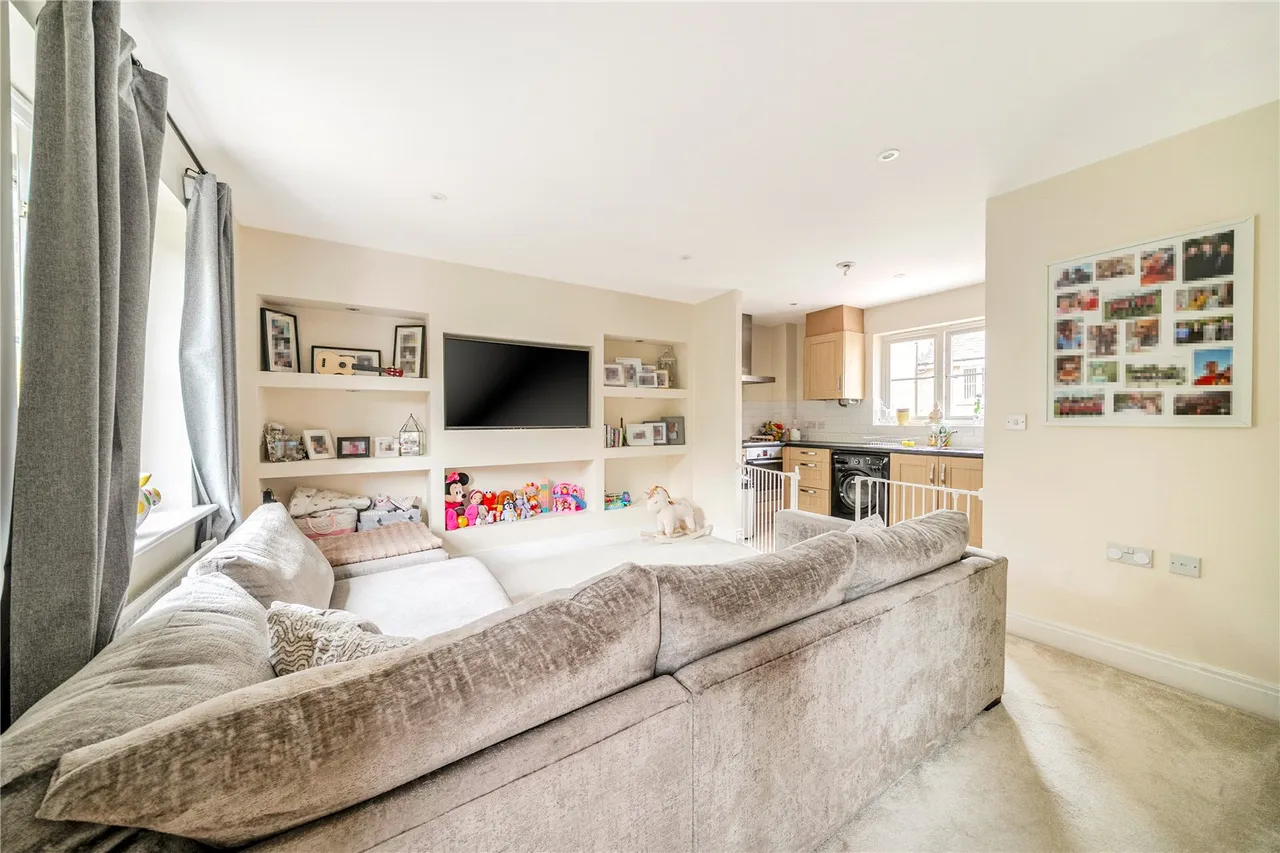 Anstey Road, Farnham, GU9, photo 13