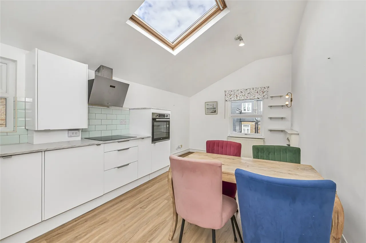 2 bed flat for sale — Mirabel Road, London, SW6