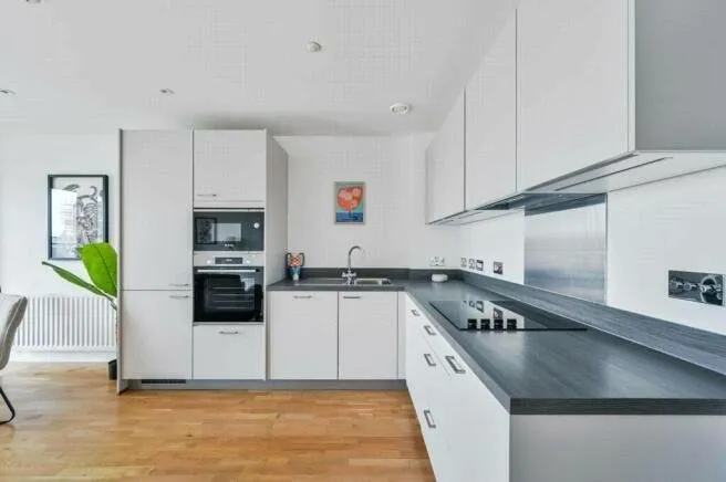 Wellington Street, SE18, photo 12