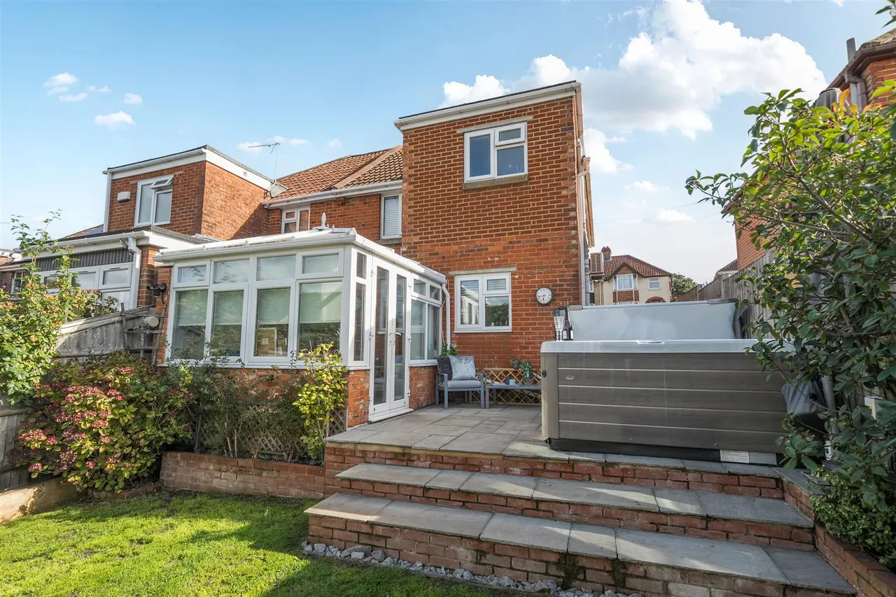 Wakefield Road, Southampton, photo 19