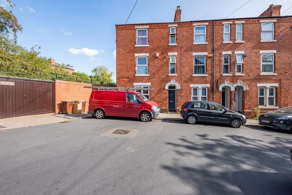 St. Stephens Road, Nottingham, NG2, photo 10